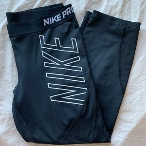 Capri Nike Pro Leggings